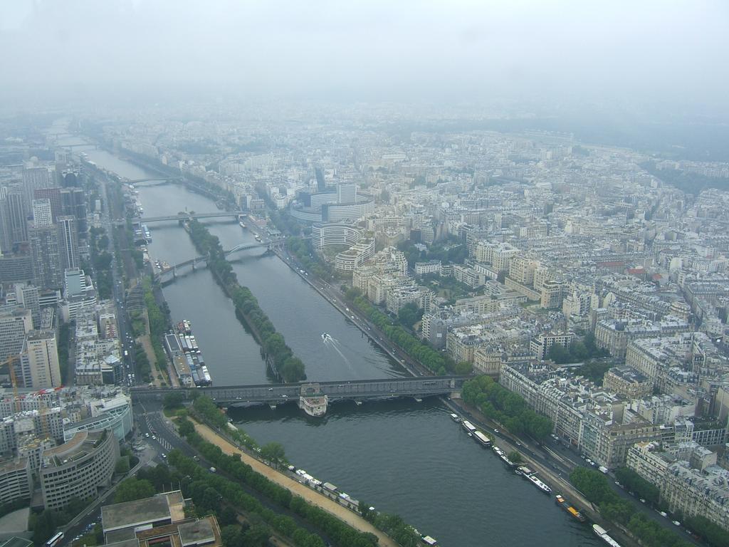 Peniche Tour Eiffel Hotel Parigi Camera foto